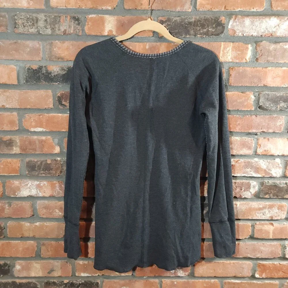 Lululemon Open Your Heart Long Sleeve Reversible Top Athleisure Yoga Women's 8